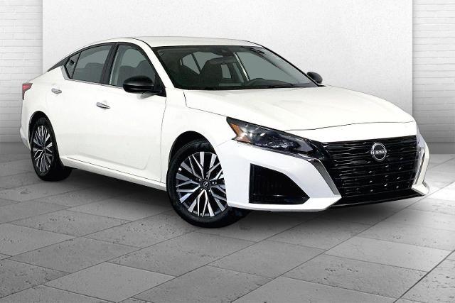 2025 Nissan Altima Vehicle Photo in INDEPENDENCE, MO 64055-1377