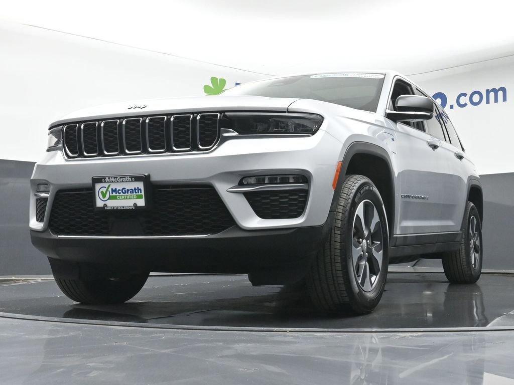 2022 Jeep Grand Cherokee 4xe Vehicle Photo in Cedar Rapids, IA 52402