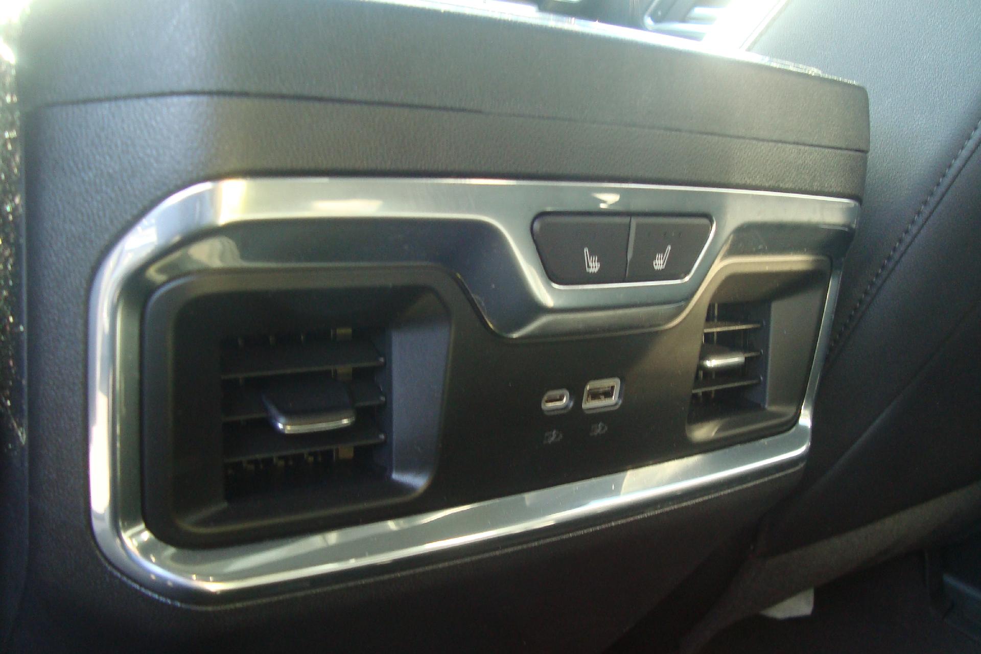 2022 GMC Sierra 1500 Vehicle Photo in PORTSMOUTH, NH 03801-4196