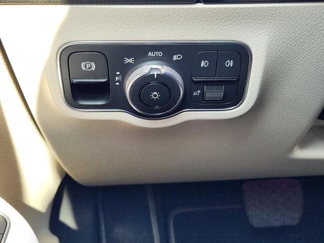 2021 Mercedes-Benz GLA Vehicle Photo in DENTON, TX 76210-9321