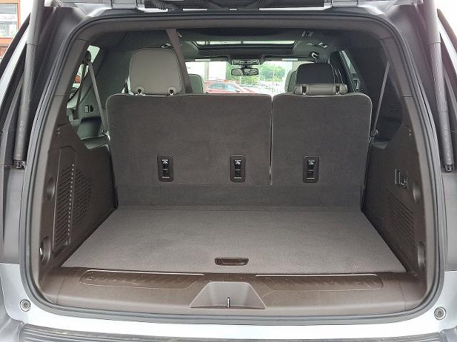 2022 GMC Yukon XL Vehicle Photo in HARRISBURG, PA 17111-1033