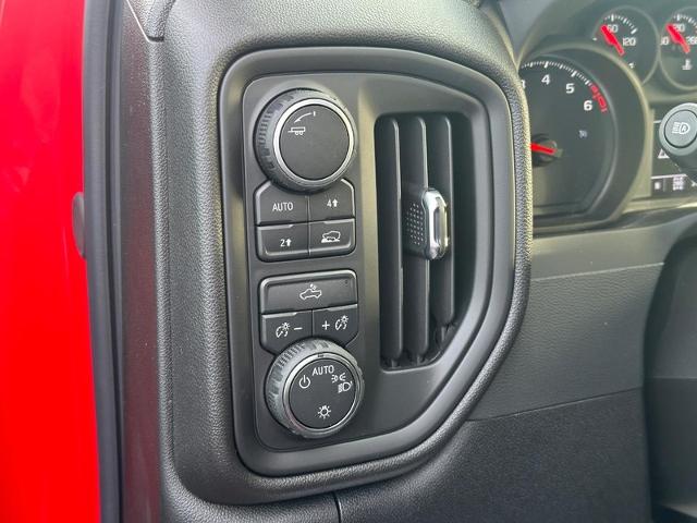 2026 Chevrolet Silverado 1500 Vehicle Photo in COLUMBIA, MO 65203-3903