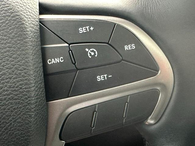 2019 Jeep Grand Cherokee Vehicle Photo in COLUMBIA, MO 65203-3903