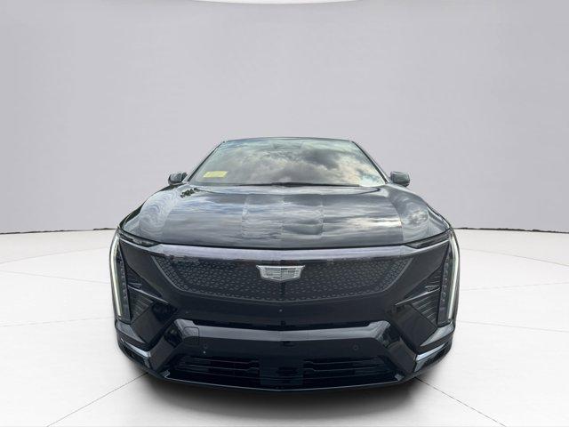 2025 Cadillac OPTIQ Vehicle Photo in LEOMINSTER, MA 01453-2952