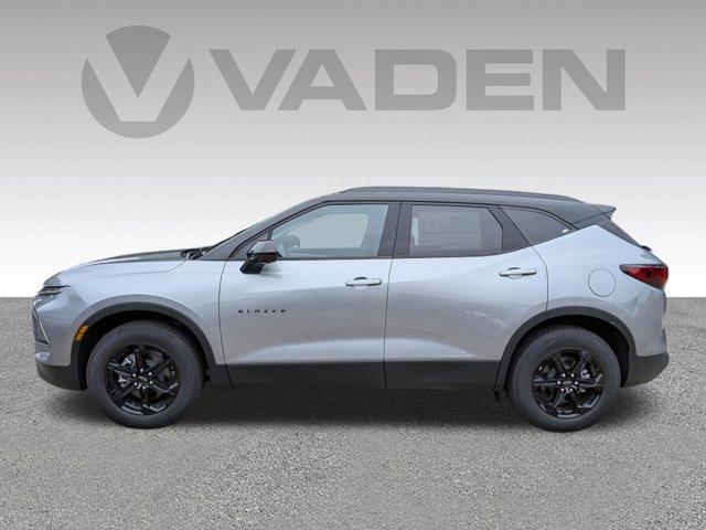 2025 Chevrolet Blazer Vehicle Photo in BRUNSWICK, GA 31525-1881
