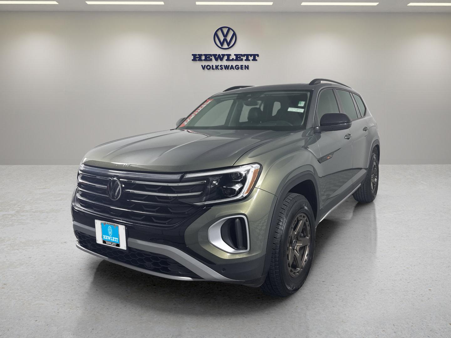2024 Volkswagen Atlas Vehicle Photo in Georgetown, TX 78626