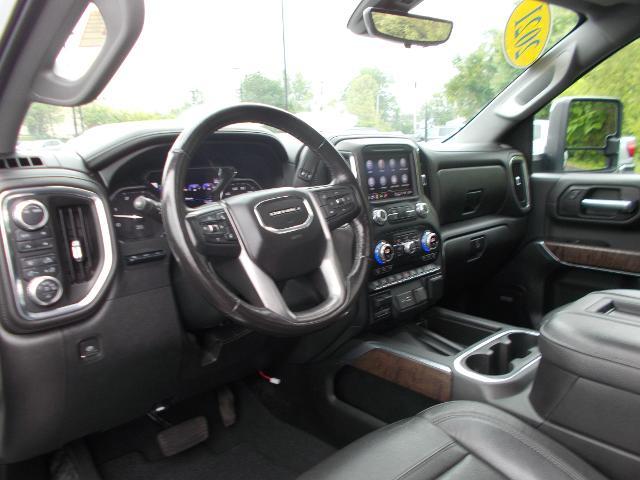 2021 GMC Sierra 2500 HD Vehicle Photo in LOWELL, MA 01852-4336