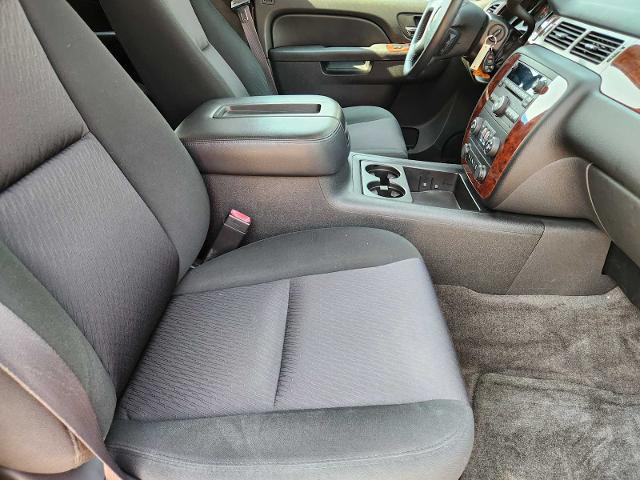 2012 Chevrolet Tahoe Vehicle Photo in DENTON, TX 76210-9321