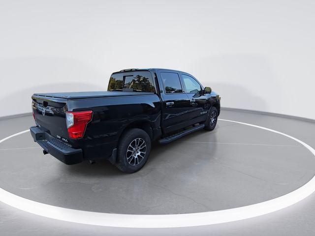 2021 Nissan Titan Vehicle Photo in Pleasant Hills, PA 15236