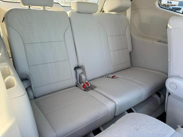 2026 Buick Enclave Vehicle Photo in COLUMBIA, MO 65203-3903