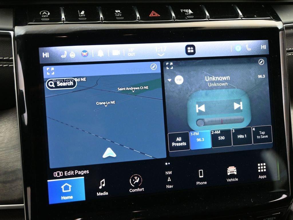 2023 Jeep Grand Cherokee L Vehicle Photo in Cedar Rapids, IA 52402