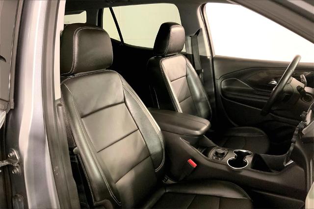 2024 GMC Terrain Vehicle Photo in Lees Summit, MO 64086