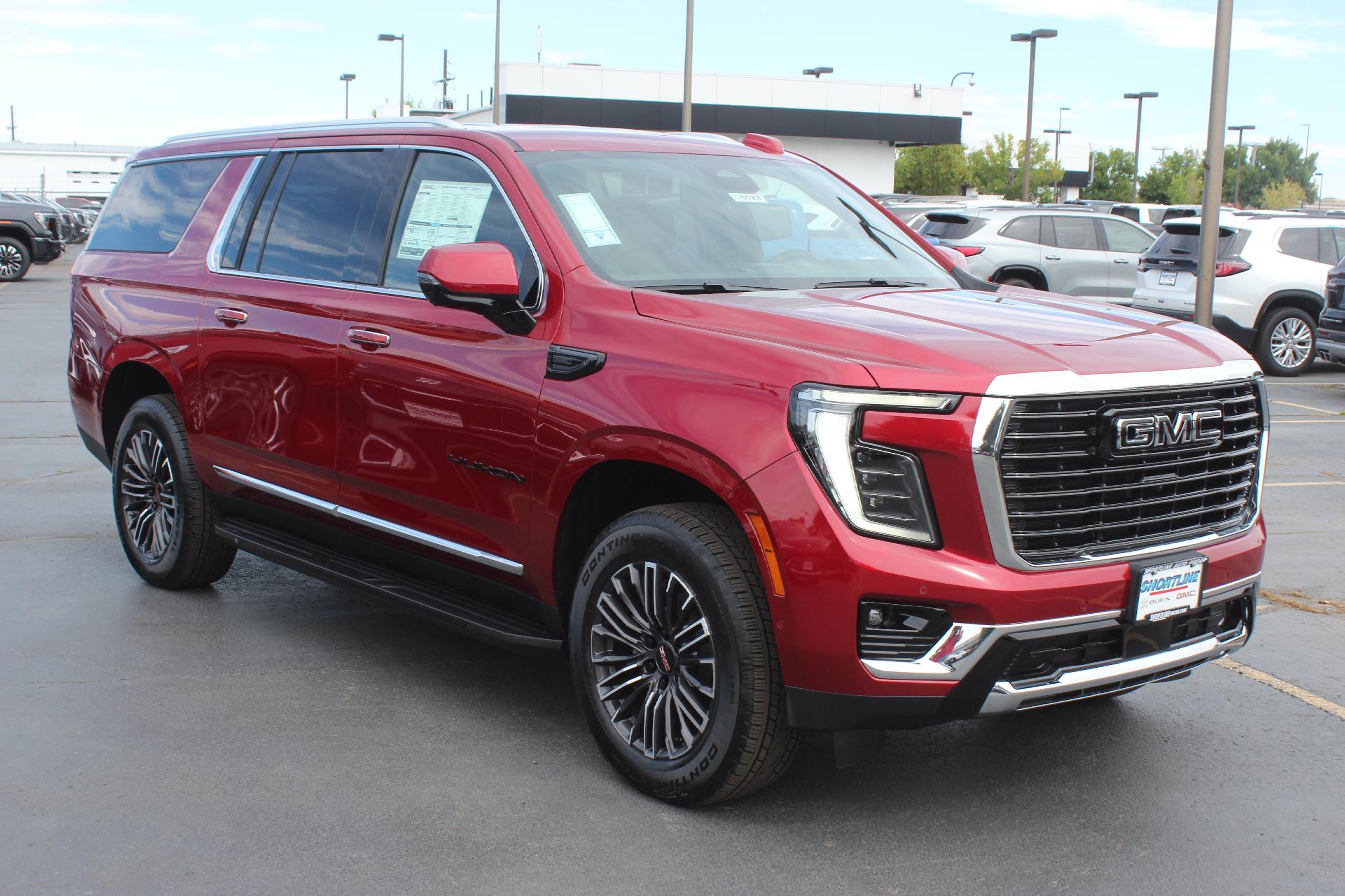 2026 GMC Yukon XL Vehicle Photo in AURORA, CO 80012-4011