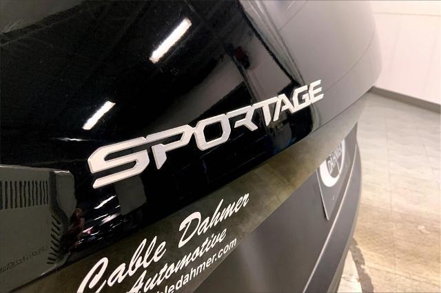 2023 Kia Sportage Vehicle Photo in Lees Summit, MO 64086