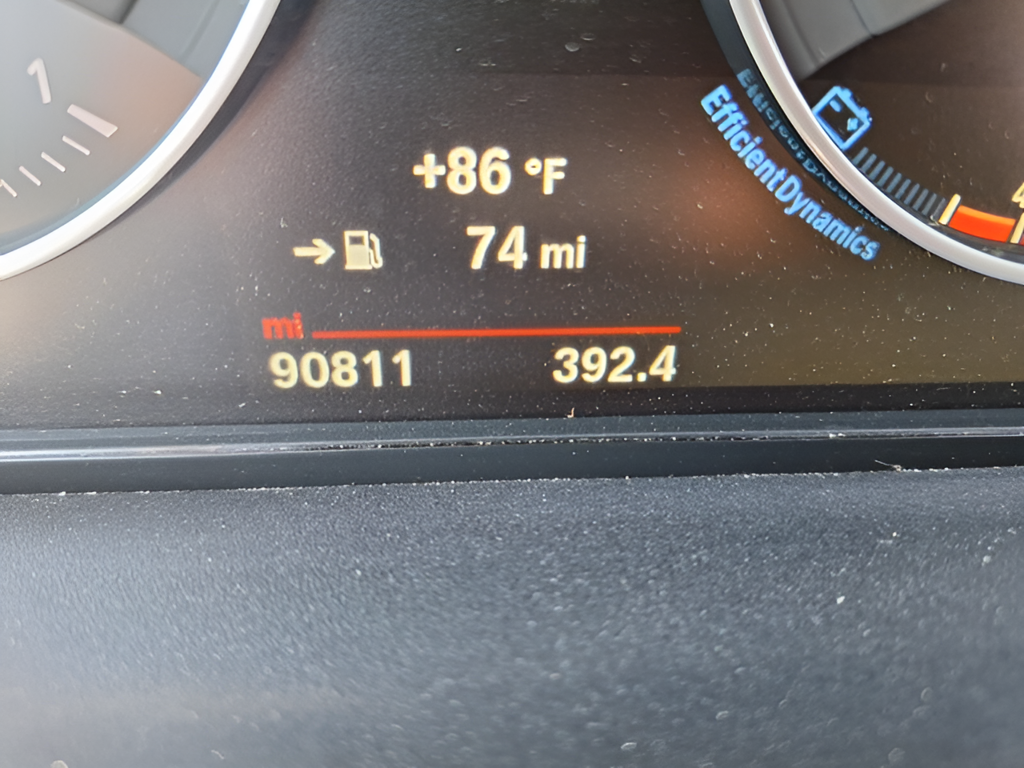 2017 BMW 2 Series photo 16 of 30