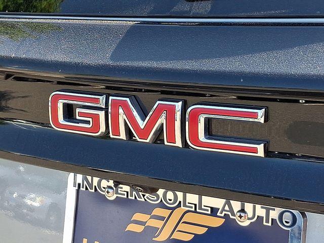 2025 GMC Acadia Vehicle Photo in DANBURY, CT 06810-5034
