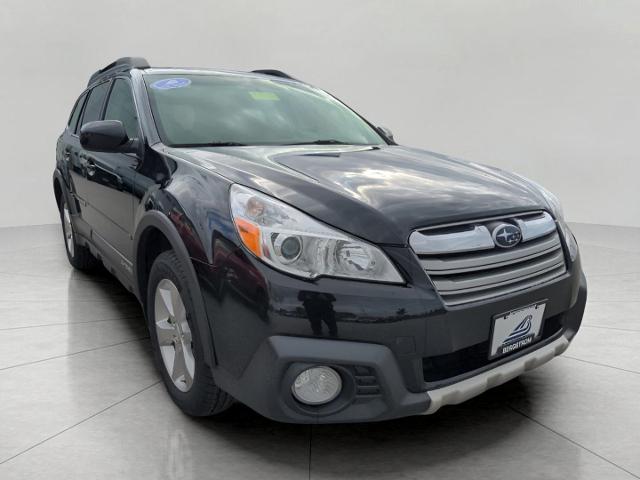 2014 Subaru Outback Vehicle Photo in Neenah, WI 54956