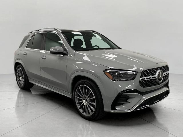 2025 Mercedes-Benz GLE Vehicle Photo in Neenah, WI 54956