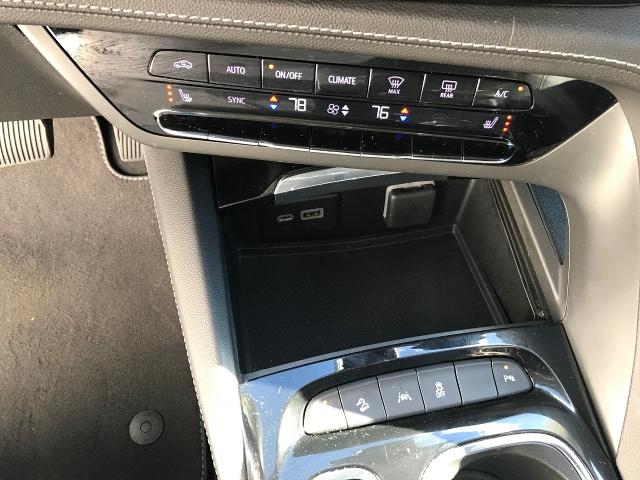 2023 Buick Envision Vehicle Photo in GREEN BAY, WI 54303-3330