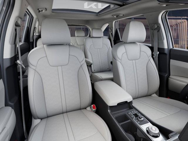 2025 Kia Sorento Hybrid Vehicle Photo in Westbrook, ME 04092