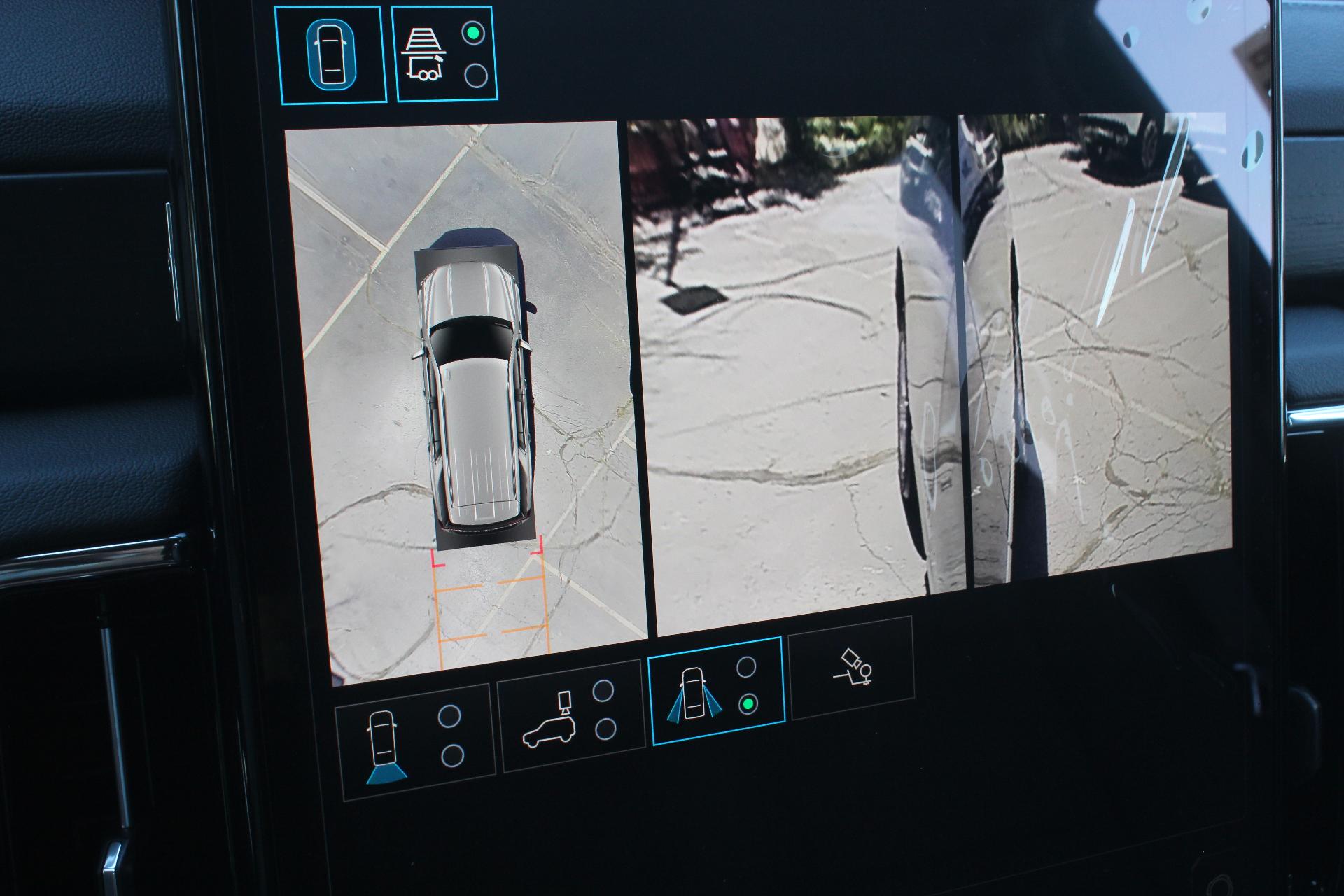 2025 GMC Yukon Vehicle Photo in AURORA, CO 80012-4011