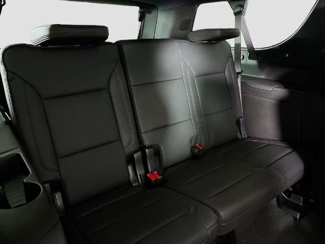 2026 Chevrolet Suburban Vehicle Photo in PUYALLUP, WA 98371-4149