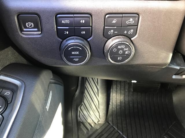 2022 Chevrolet Silverado 1500 Vehicle Photo in GREEN BAY, WI 54303-3330