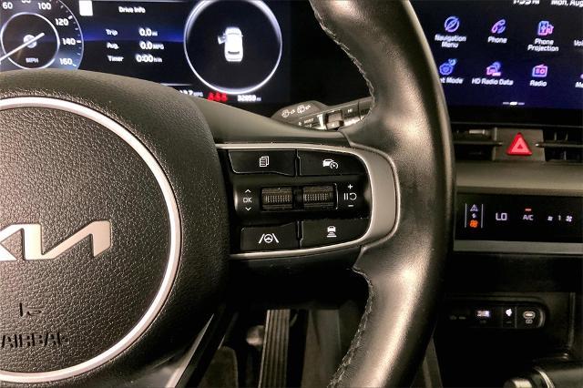 2023 Kia Sportage Vehicle Photo in Lees Summit, MO 64086