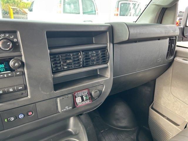 2025 Chevrolet Express Cargo 2500 Vehicle Photo in SAINT CLAIRSVILLE, OH 43950-8512