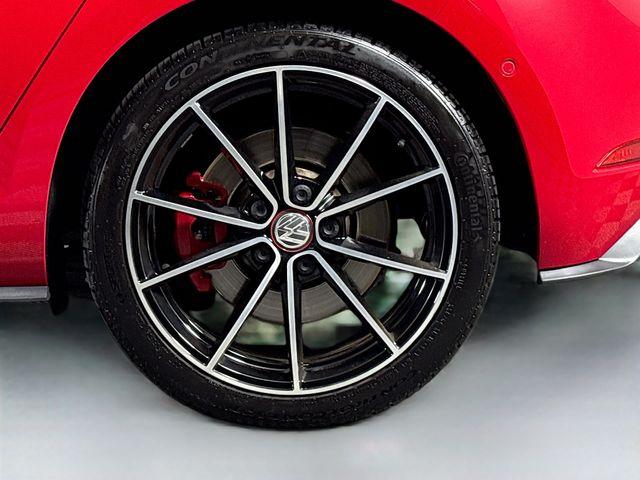 2021 Volkswagen Golf GTI Vehicle Photo in Puyallup, WA 98371