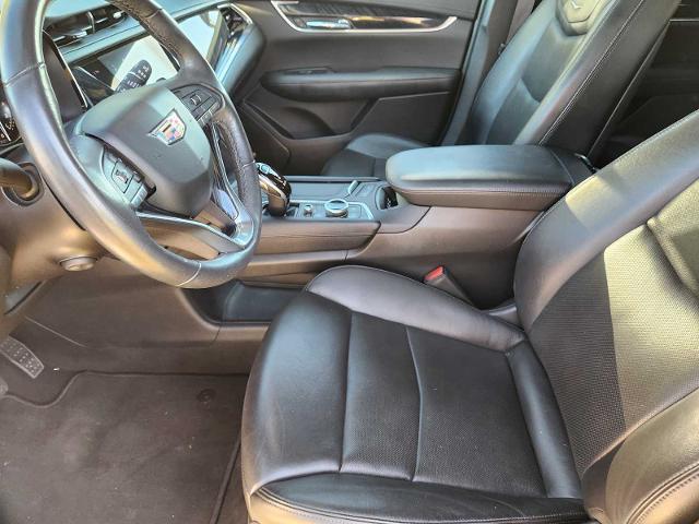 2021 Cadillac XT6 Vehicle Photo in DENTON, TX 76210-9321