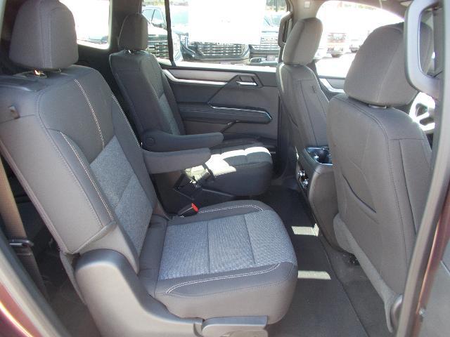 2026 GMC Acadia Vehicle Photo in LOWELL, MA 01852-4336