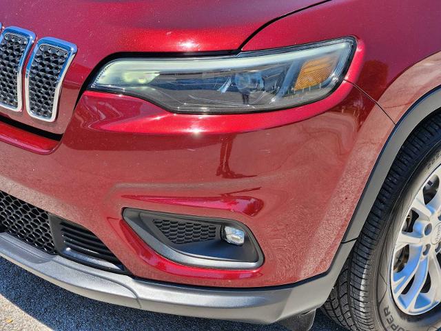 2019 Jeep Cherokee Vehicle Photo in DENTON, TX 76210-9321