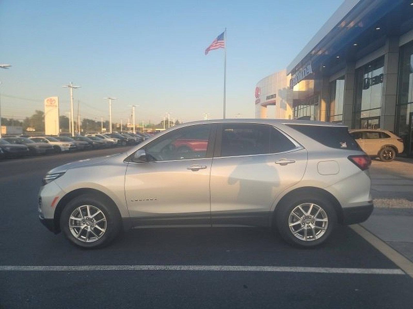 2022 Chevrolet Equinox Vehicle Photo in Harrisburg, PA 17111