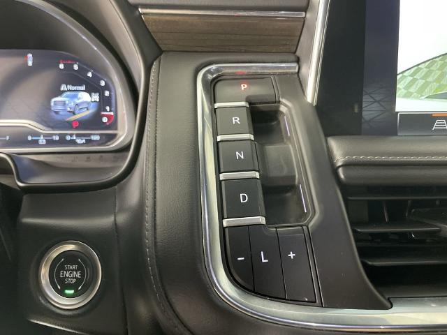 2023 GMC Yukon XL Vehicle Photo in GILBERT, AZ 85297-0402