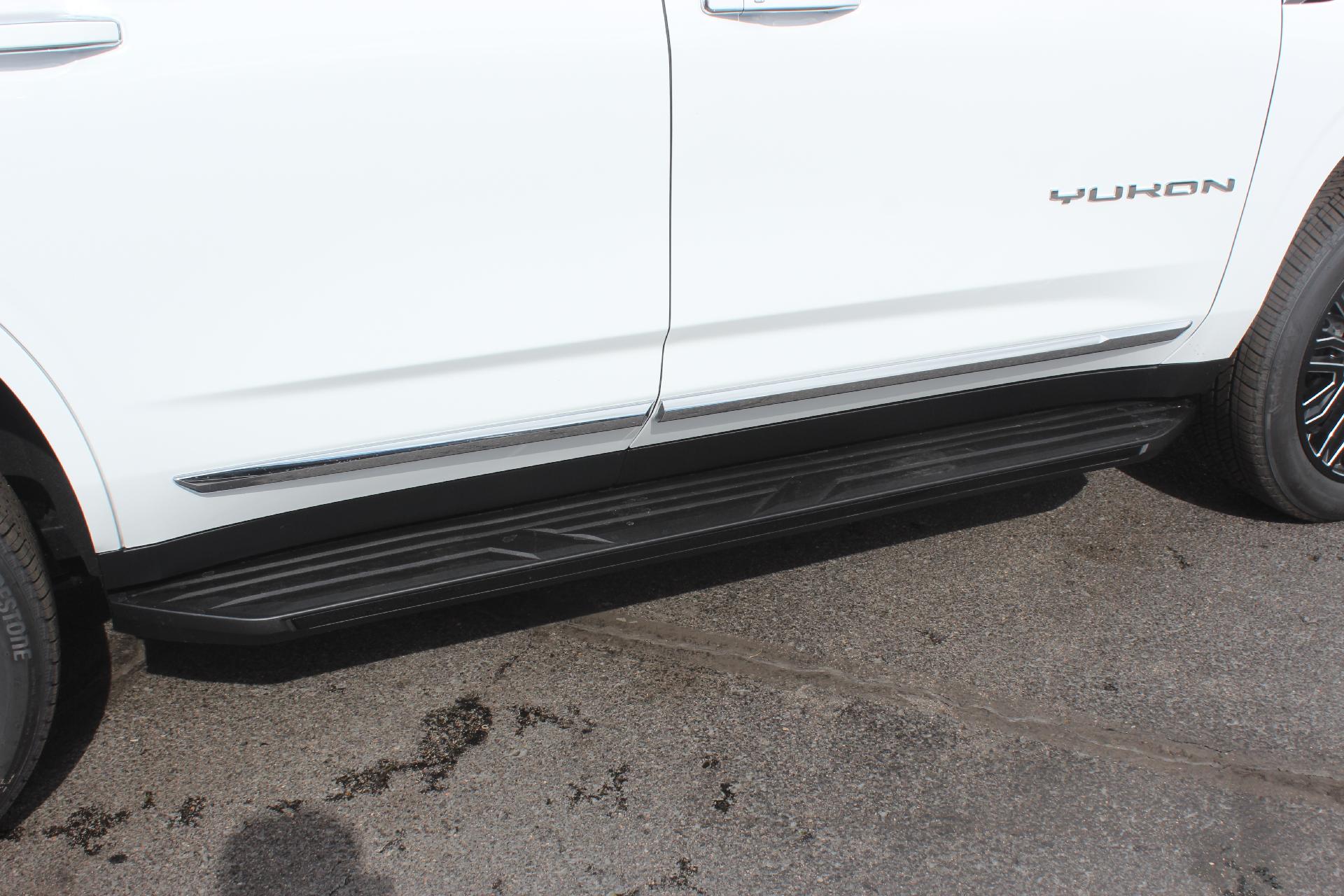 2025 GMC Yukon Vehicle Photo in AURORA, CO 80012-4011