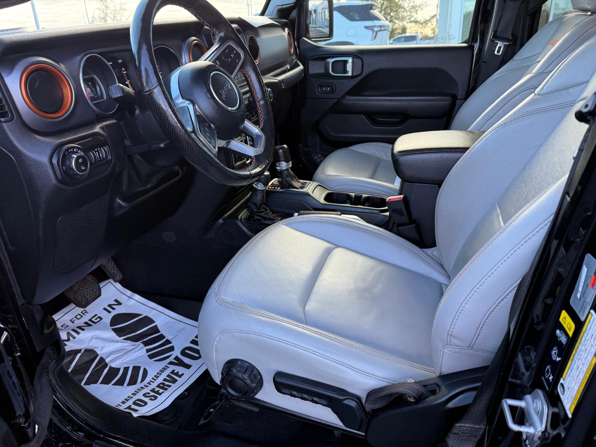 2021 Jeep Gladiator photo 14 of 25