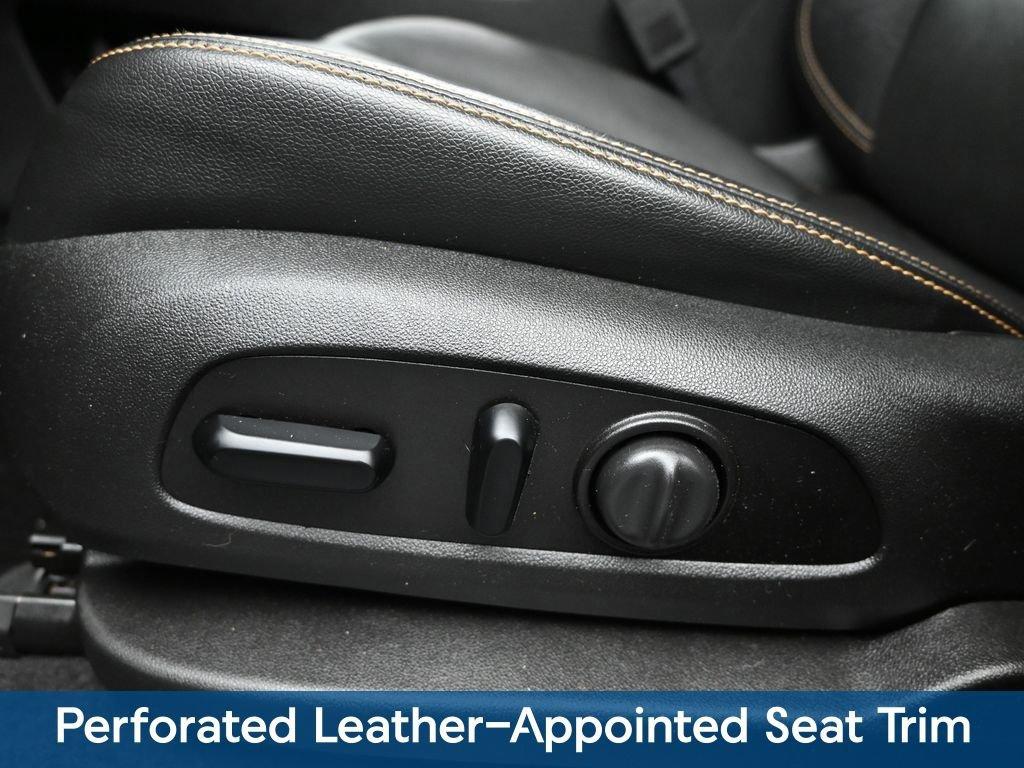 2020 GMC Terrain Vehicle Photo in Cedar Rapids, IA 52402