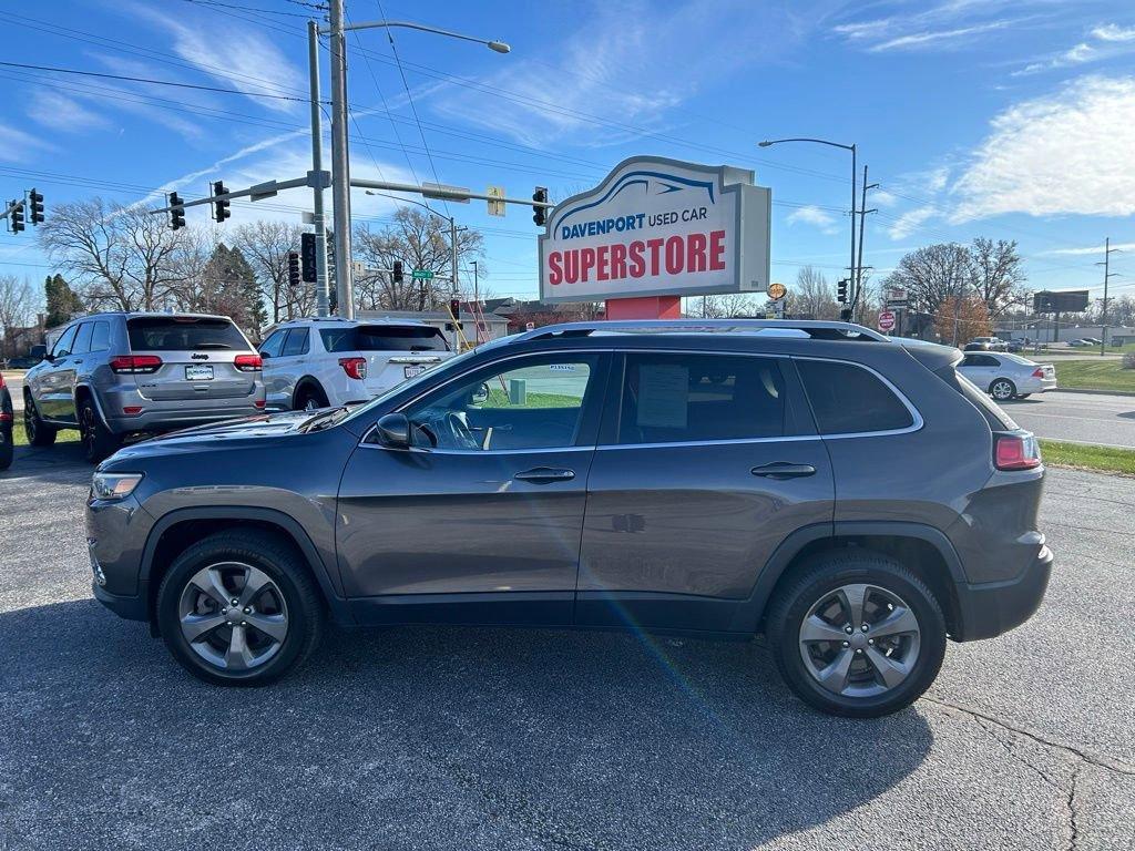 2019 Jeep Cherokee Vehicle Photo in Cedar Rapids, IA 52402