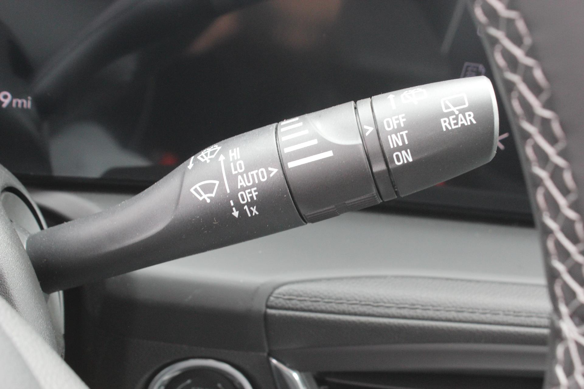 2026 Buick Encore GX Vehicle Photo in AURORA, CO 80012-4011