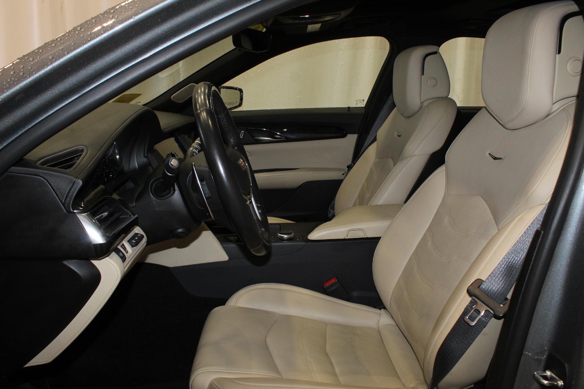 2020 Cadillac CT6 Vehicle Photo in NORTHAMPTON, MA 01060-1120