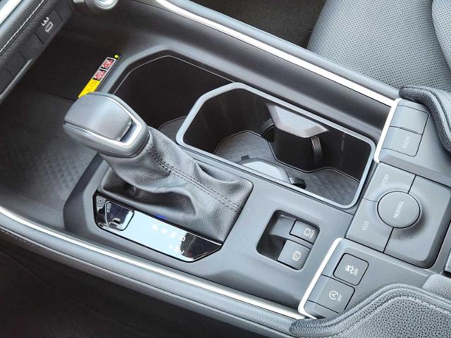 2024 Toyota Grand Highlander Vehicle Photo in DENTON, TX 76210-9321