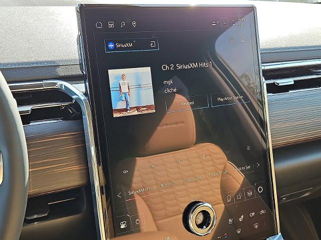 2026 GMC Sierra EV Vehicle Photo in TREVOSE, PA 19053-4984