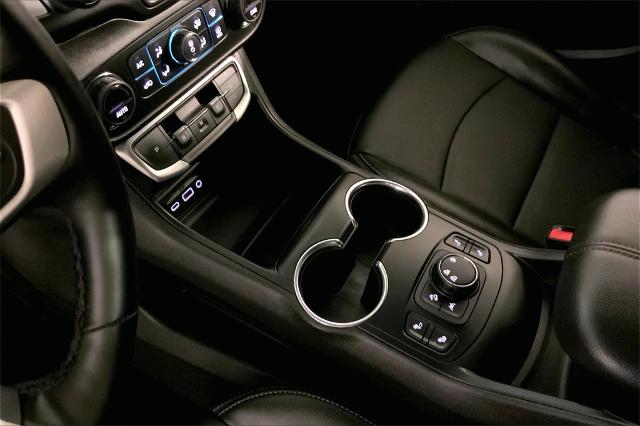 2024 GMC Terrain Vehicle Photo in Lees Summit, MO 64086