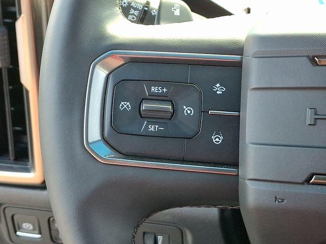 2025 GMC HUMMER EV SUV Vehicle Photo in DANBURY, CT 06810-5034