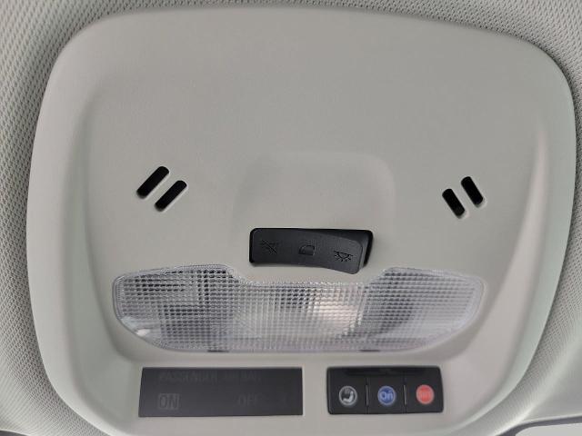 2024 Chevrolet Trax Vehicle Photo in NEENAH, WI 54956-2243