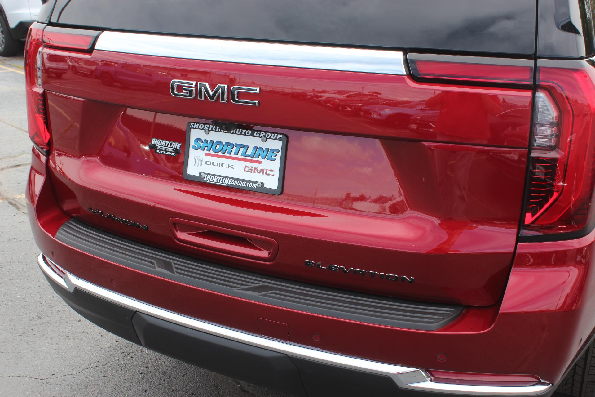 2026 GMC Yukon XL Vehicle Photo in AURORA, CO 80012-4011