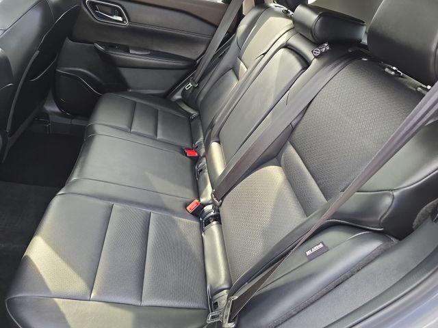 2021 Nissan Rogue Vehicle Photo in Pleasant Hills, PA 15236