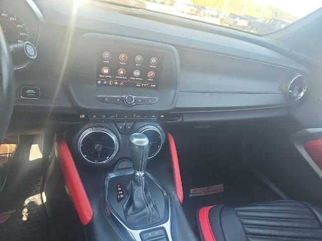 2022 Chevrolet Camaro Vehicle Photo in MOON TOWNSHIP, PA 15108-2571