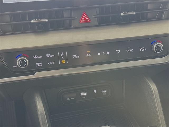 2025 Kia Sportage Vehicle Photo in Everett, WA 98204